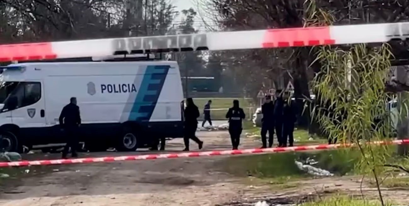 Encuentran el cuerpo calcinado de mujer a pocos metros de la Autopista Panamericana