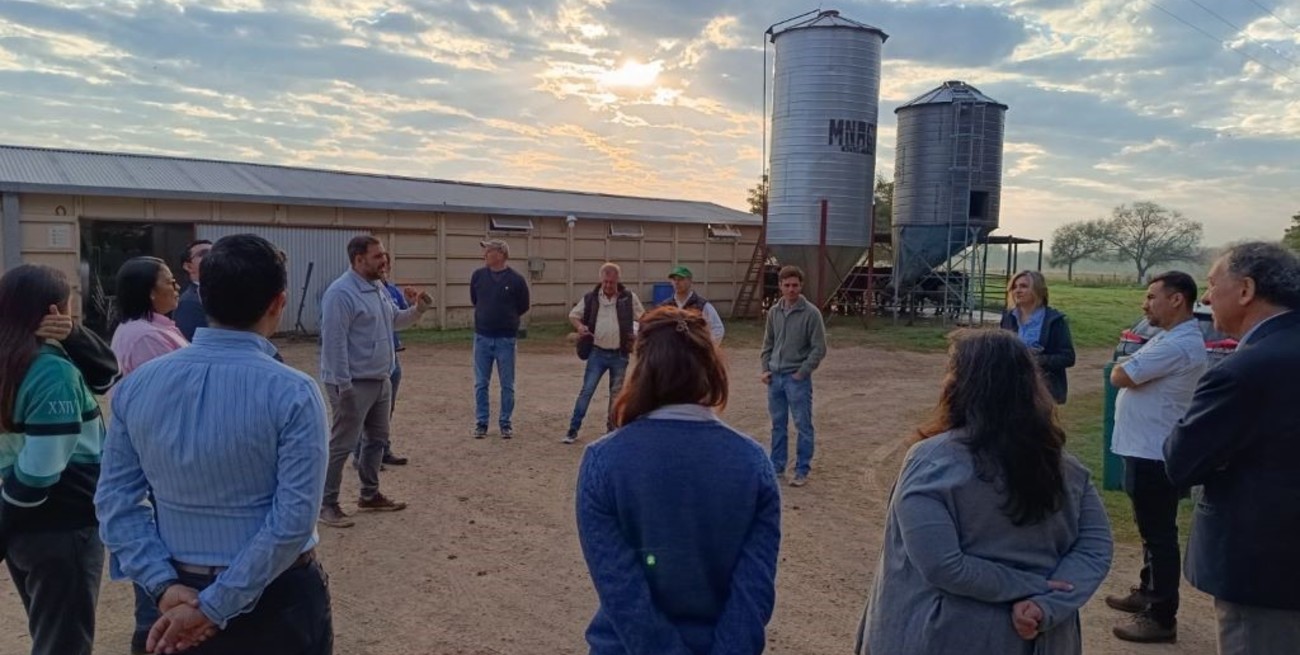 Una comitiva de Honduras, Guatemala y El Salvador, visitó la Escuela Granja