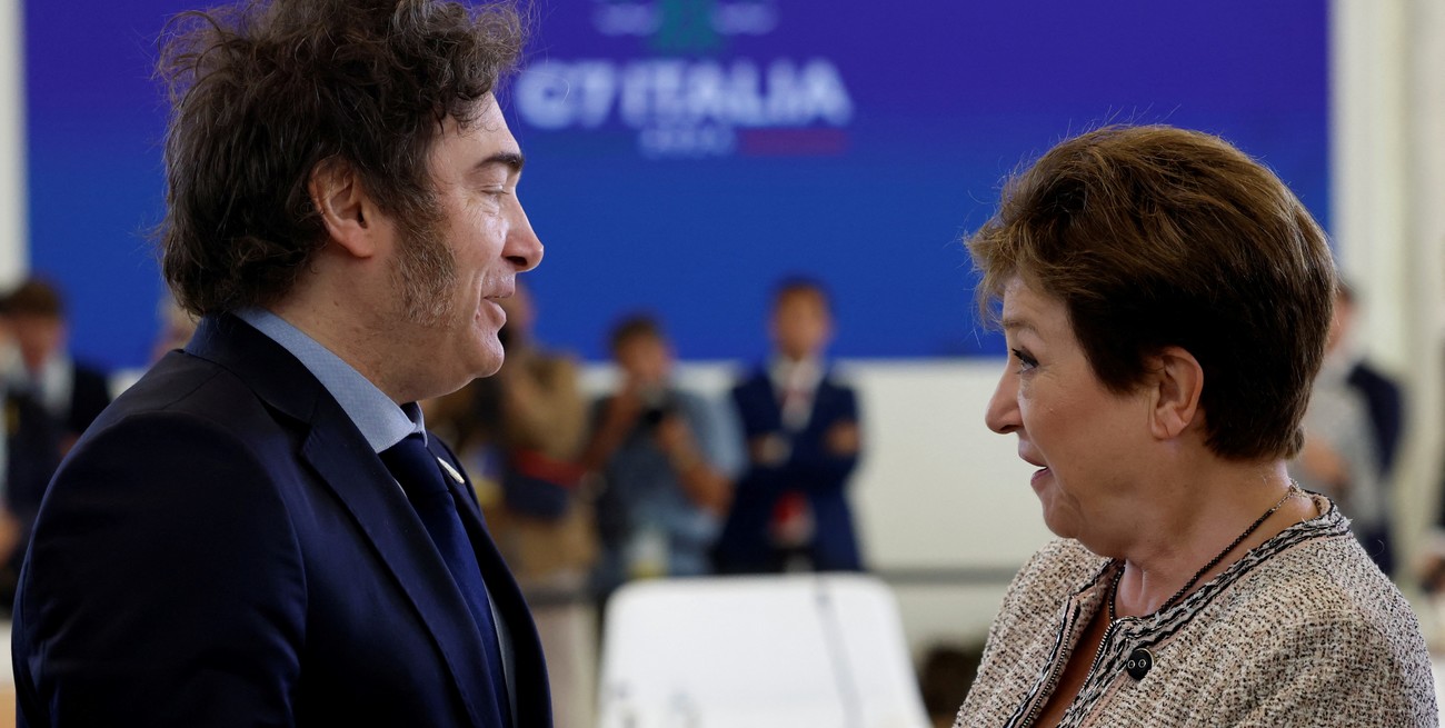 El acuerdo con el FMI y la eliminación del cepo dan inicio formal a la campaña de La Libertad Avanza