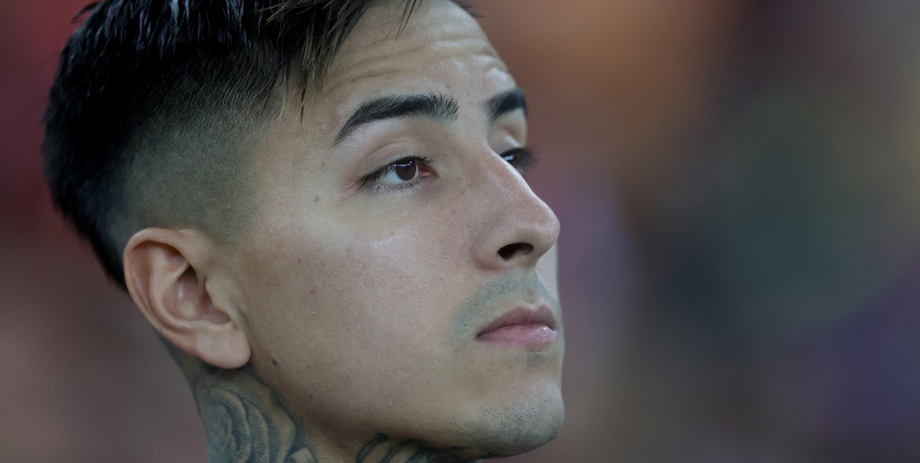 Erick Pulgar, futbolista de la selección de Chile, fue retenido en el aeropuerto de Estados Unidos