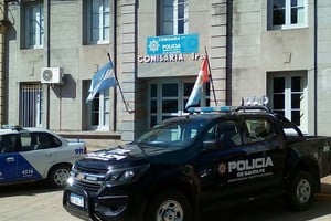 La policía detuvo al músico cuando intentaba retirarse del lugar del siniestro. Luego, recuperó la libertad.