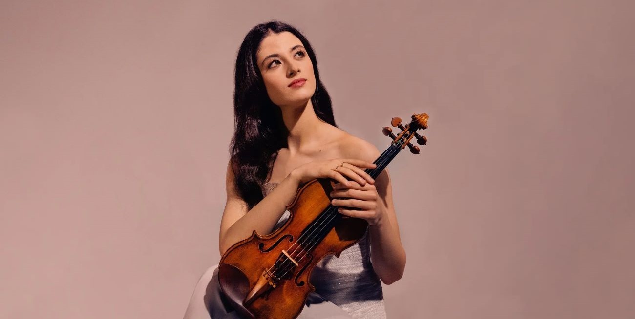 María Dueñas: a la conquista del planeta musical