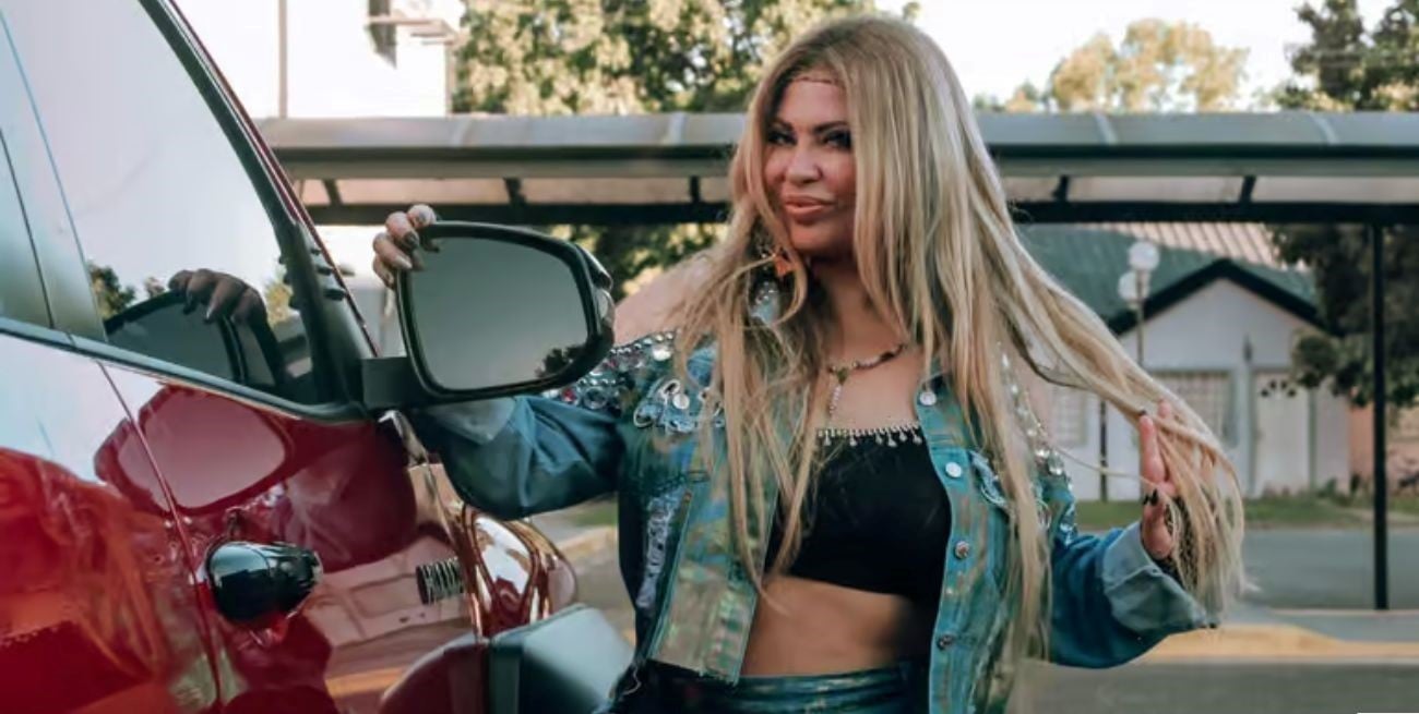 Era policía, se casó con un abogado mediático y ahora incursiona en la movida tropical