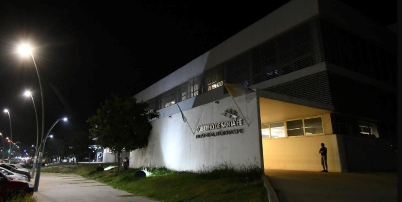 Asaltantes balearon a un adolescente que manejaba una moto en la zona noroeste