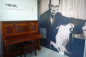 El piano donde Ariel Ramírez compuso su famosa “Misa Criolla”. Crédito: Gentileza