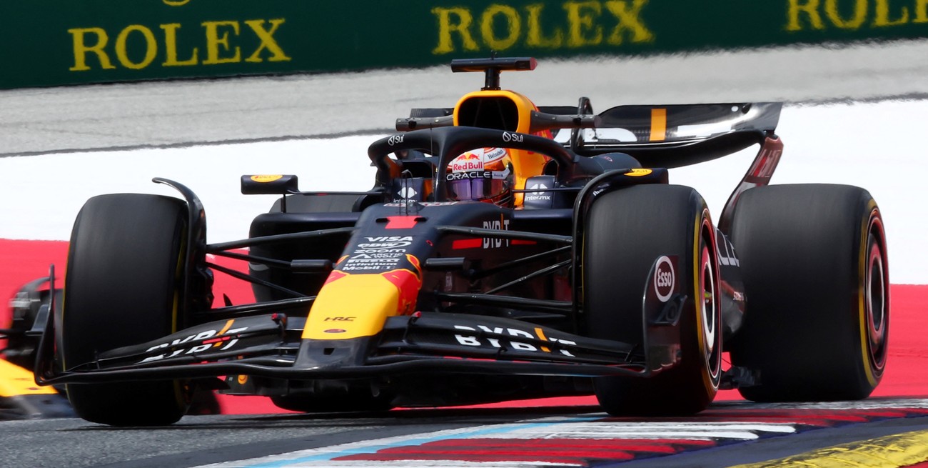 Previo a la clasificación del Sprint, Verstappen marcó el mejor tiempo en la única práctica del fin de semana