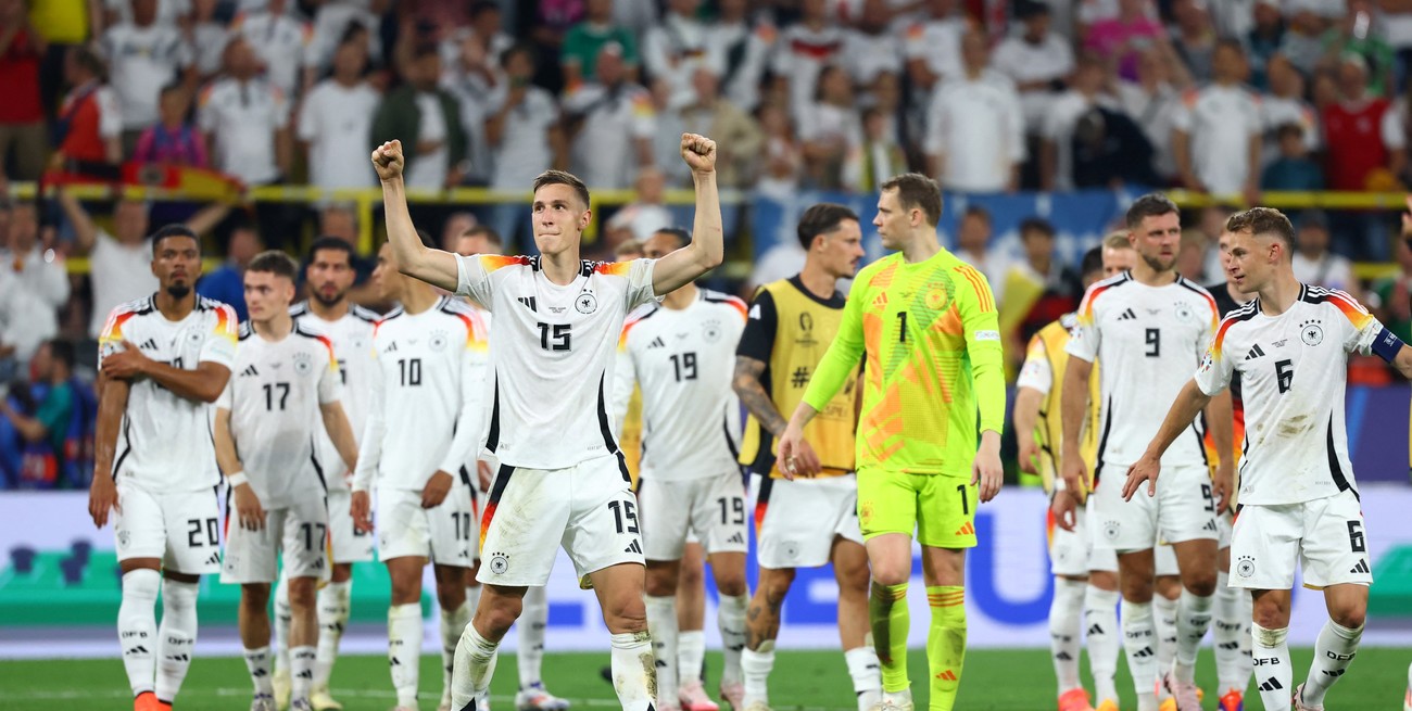 Alemania venció a Dinamarca por 2 a 0 y está en cuartos de final