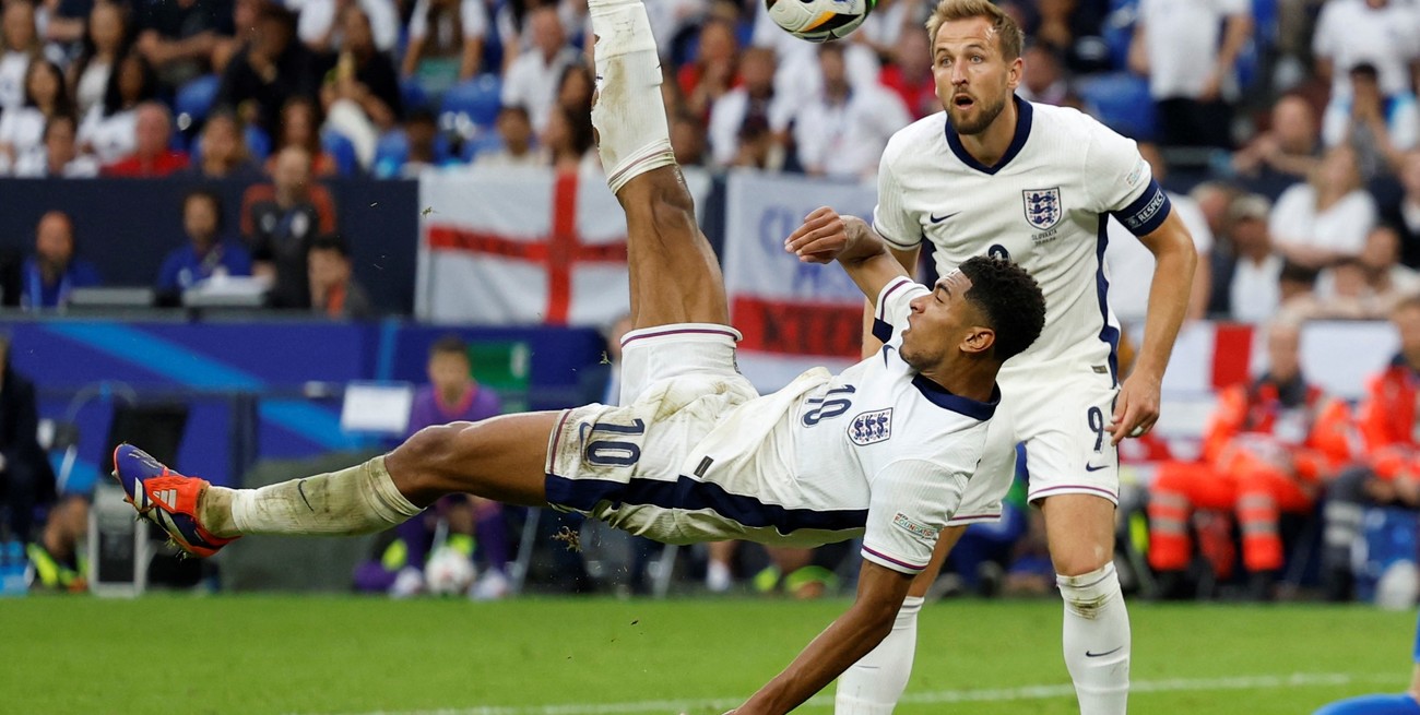 Con un golazo de chilena de Bellingham, Inglaterra venció a Eslovaquia y se clasificó a cuartos