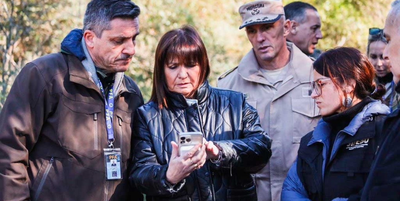 Bullrich llega a Santa Fe para recorrer la cárcel federal que se construye en Coronda