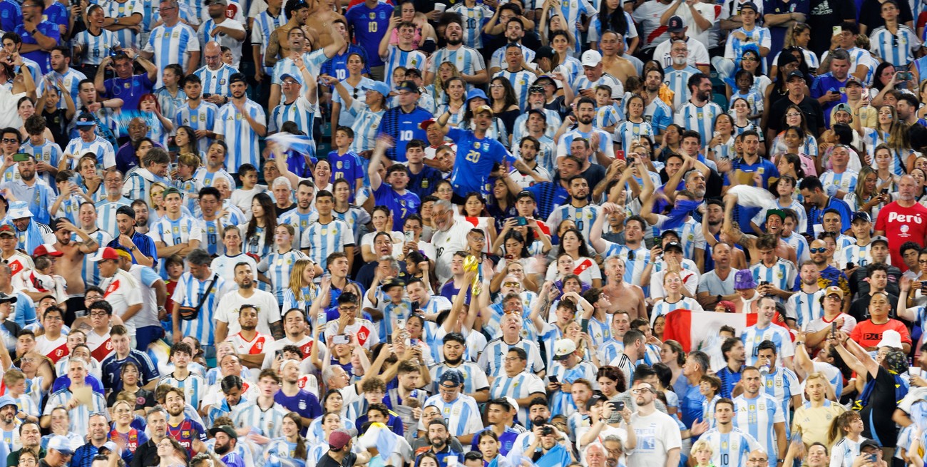 Argentina y el fútbol: un "codo a codo" que no tenemos como país