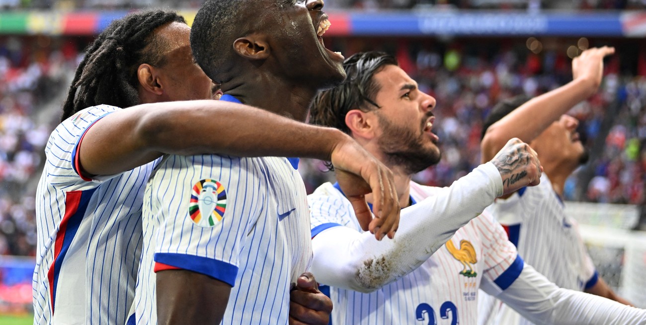 Francia derrotó a Bélgica sobre la hora y se metió en cuartos de final de la Eurocopa