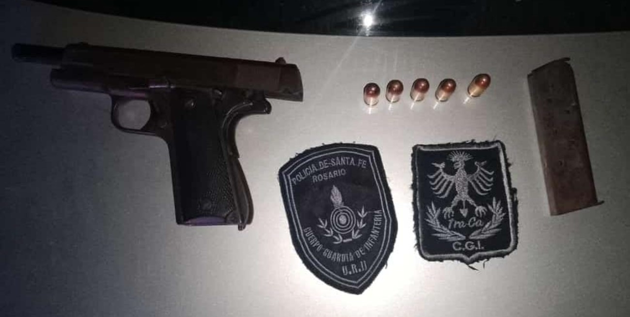 Secuestraron ocho armas de fuego, dos armas blancas y un automóvil en la provincia de Santa Fe