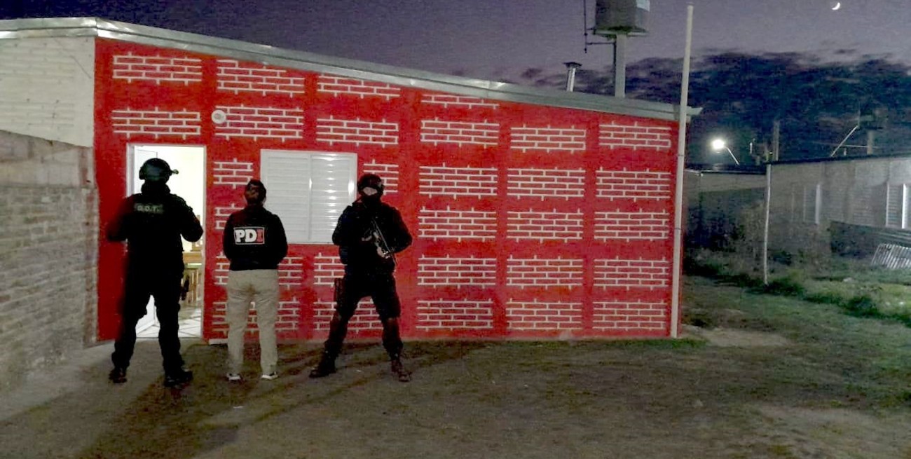 San Javier: Le robaron a un prefecto y terminaron presos