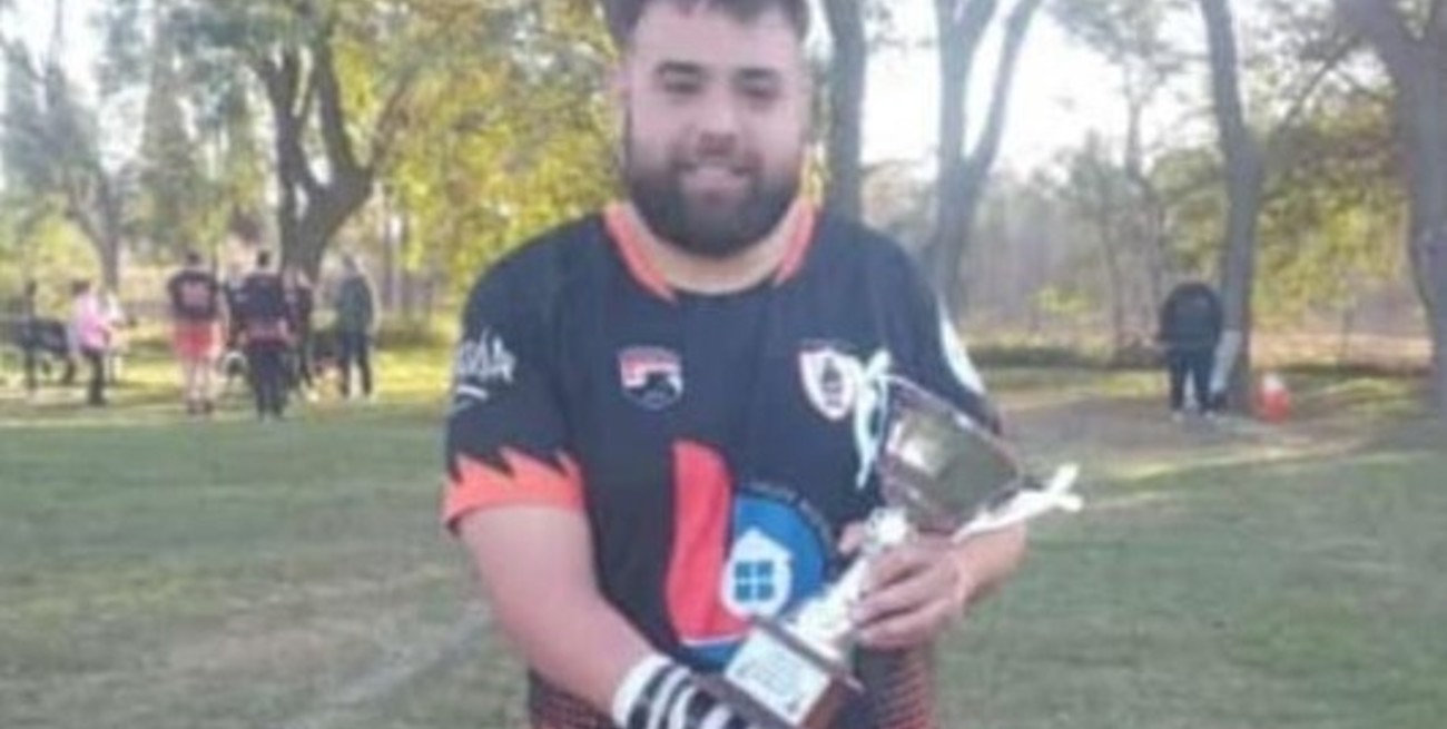 Perdió una mano en un accidente laboral y sin embargo sigue trabajando y salió campeón de rugby