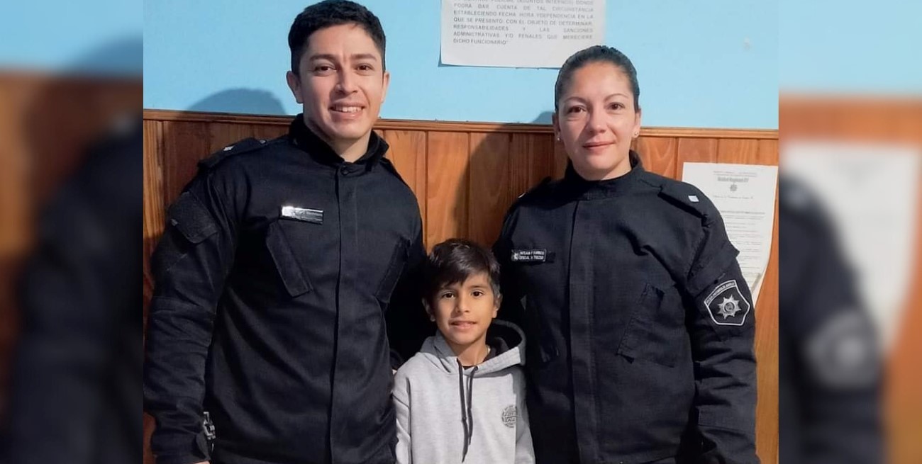Dos policías de San Genaro le salvaron la vida a un nene de 8 años que se ahogaba