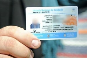 El documento es indispensable para conducir y la pérdida o robo significa realizar todo el trámite, hecho que Diputados intenta reducir en tiempo y costos.