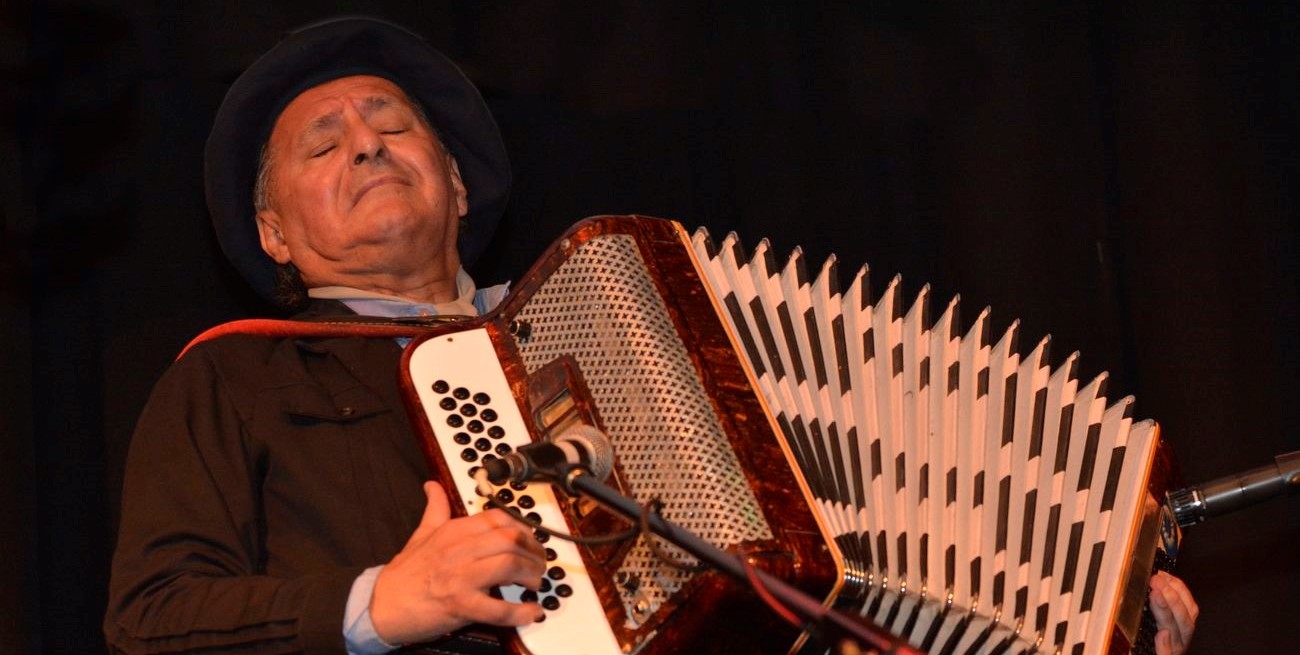Un homenaje cinematográfico al maestro del acordeón
