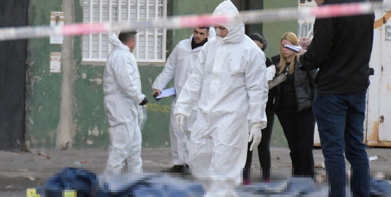 Acribillan a tiros a un joven en la zona oeste de Rosario