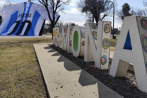 La nueva sala será un espacio moderno y confortable, diseñado para la formación continua, el desarrollo de habilidades y el fomento del conocimiento en la comunidad.