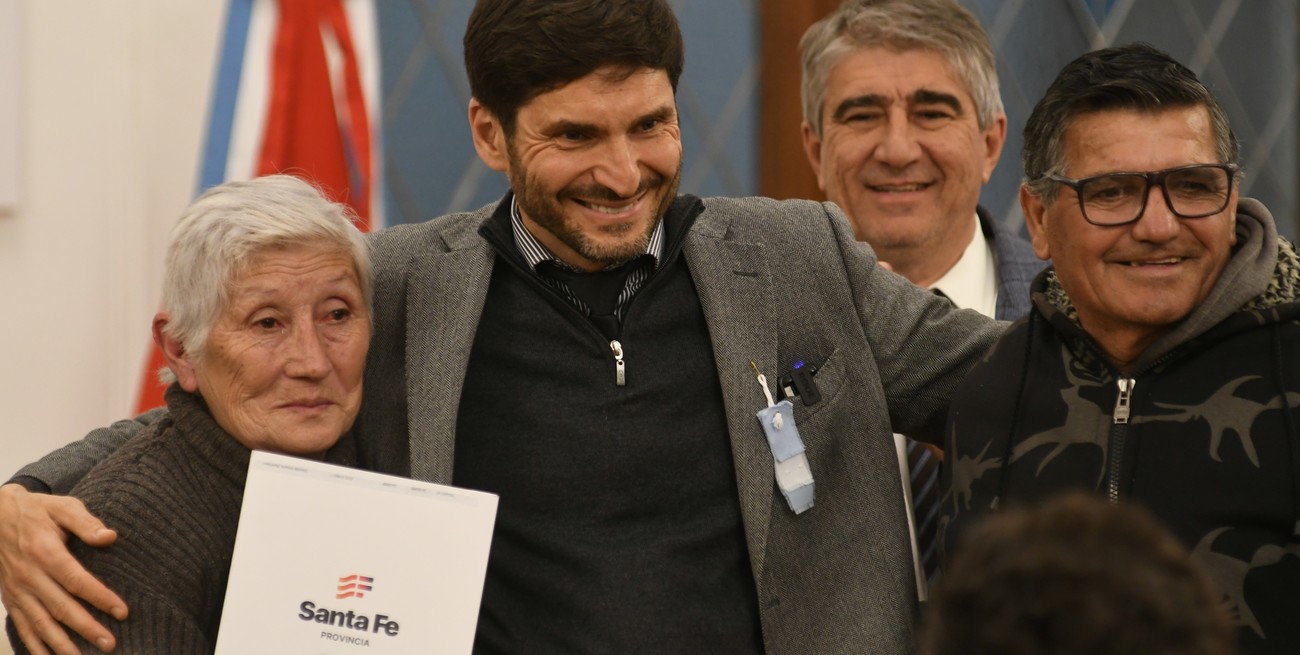 Pullaro: "Estamos dando los primeros pasos para tener una provincia menos violenta y más segura"