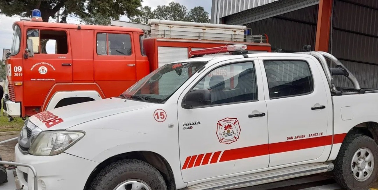 San Javier: Bomberos salvan la vida de una niña, en un rápido operativo de emergencia