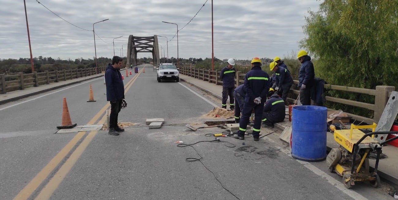 Puente Carretero: rehabilitan el paso para los vehículos permitidos y volverán a cortarlo este miércoles