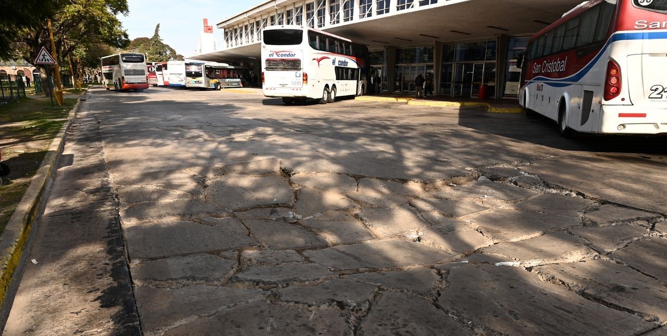 Se presentaron las ofertas para reparar la calle interna de la Terminal de Ómnibus de Santa Fe