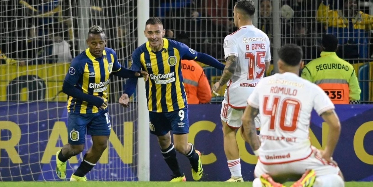 Central se hizo fuerte en Arroyito y sacó ventaja en la ida ante Internacional