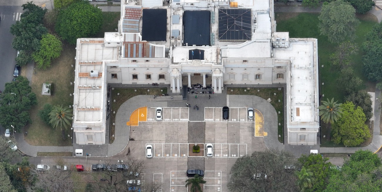 La coparticipación se achica para municipios y se agranda para comunas