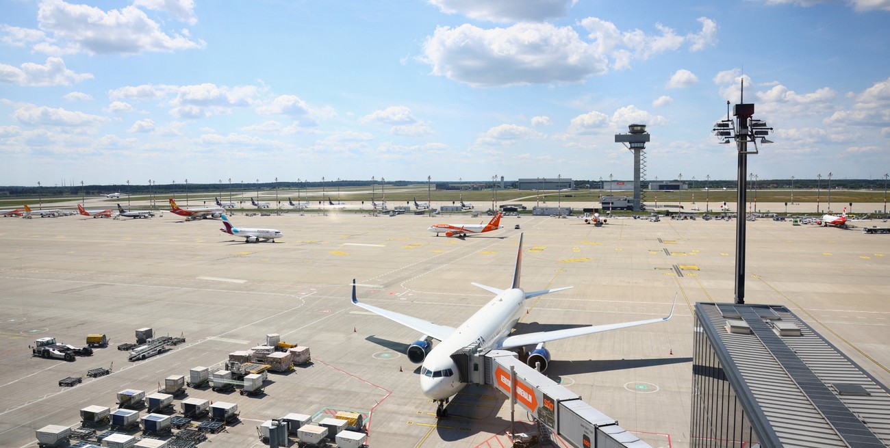 Antes y después: cómo se afectó el tráfico aéreo por la caída de Windows