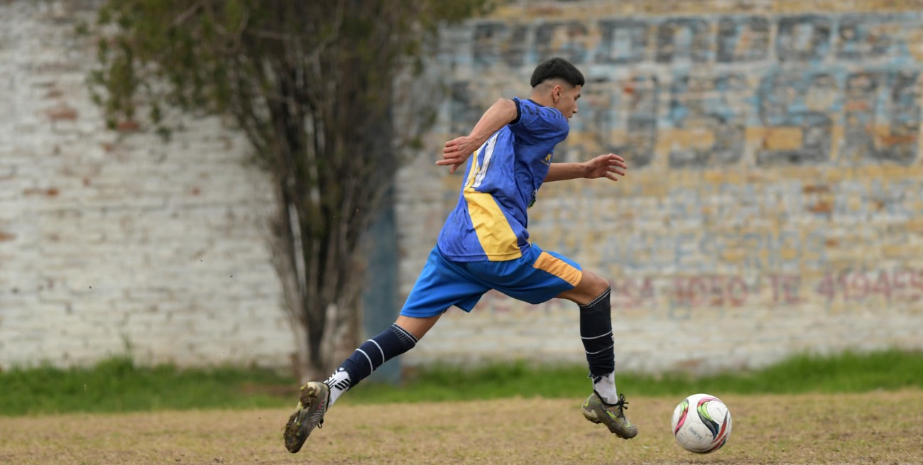 El Quillá hizo el gol y festejó ante Juventud