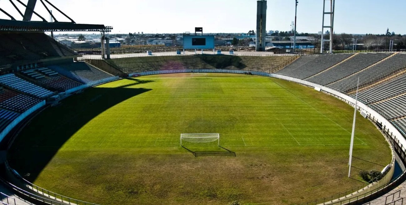 Colón en el Minella: "Hay apenas cuatro empleados para abrir la cancha" 