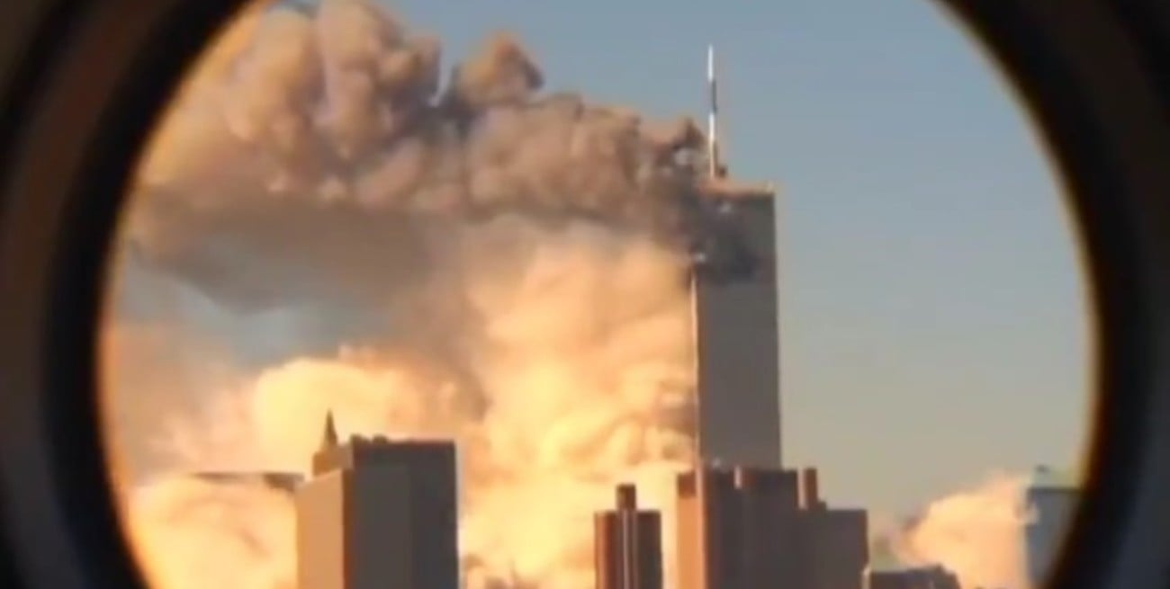 Publicaron un video inédito de la caída de las torres gemelas en Estados Unidos