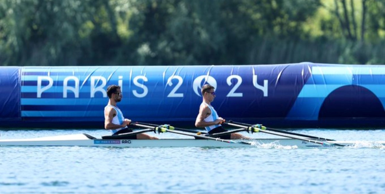 París 2024: dos duplas a semifinales de doble par ligero masculino en remo