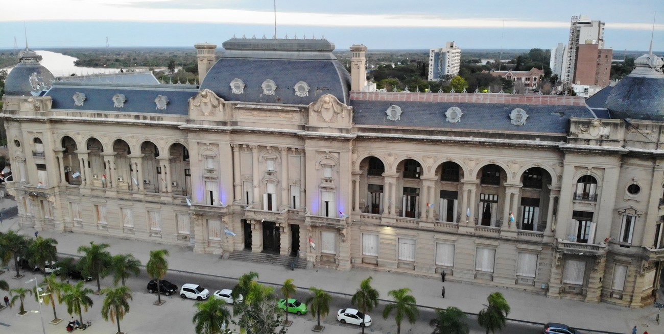 Paritarias: el gobierno de Santa Fe ofreció 9,95 % en tres meses