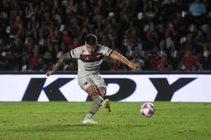 José Neris se marcha de Colón. 