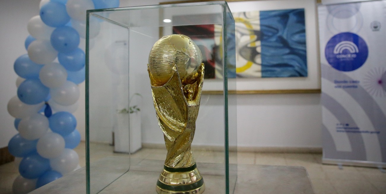 La Copa del Mundo se exhibe en el Concejo de Santa Fe: el otro consejo es visitarla