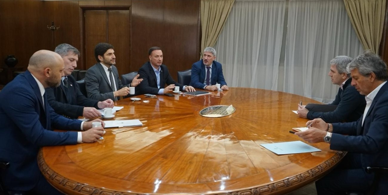 Pullaro dejó ante Caputo los temas que Santa Fe necesita que resuelva la Nación