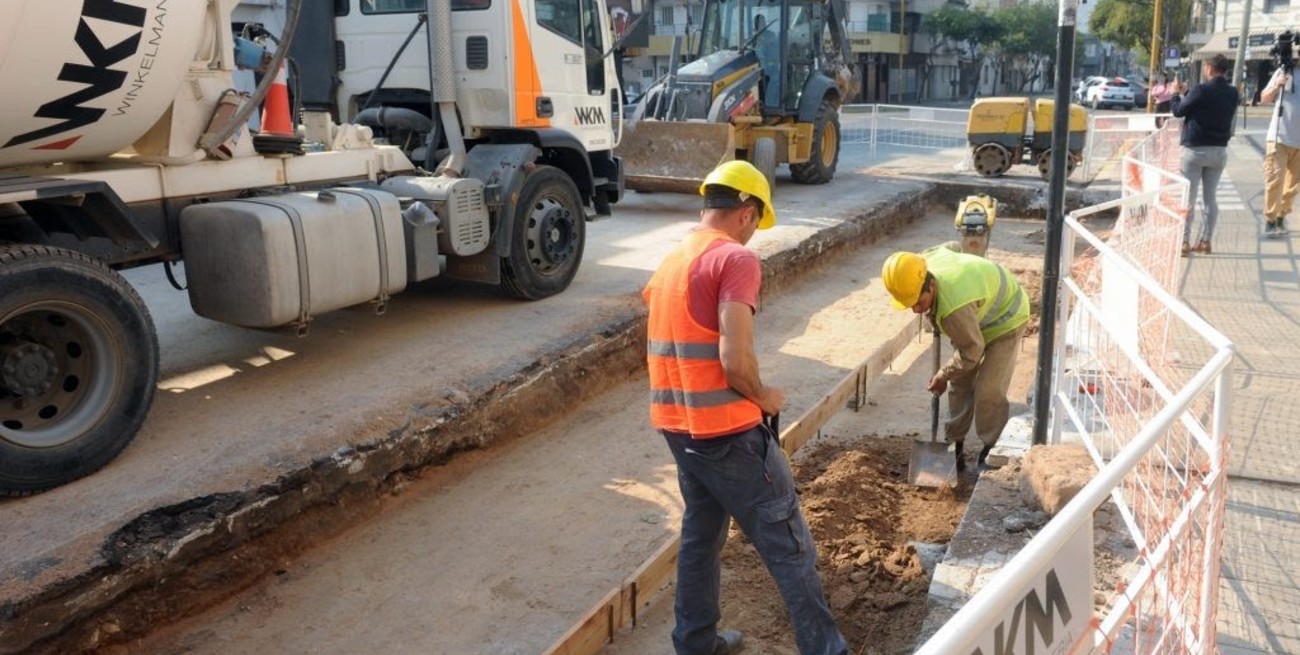 El plan de bacheo se ejecuta en cinco sectores de la ciudad de Santa Fe