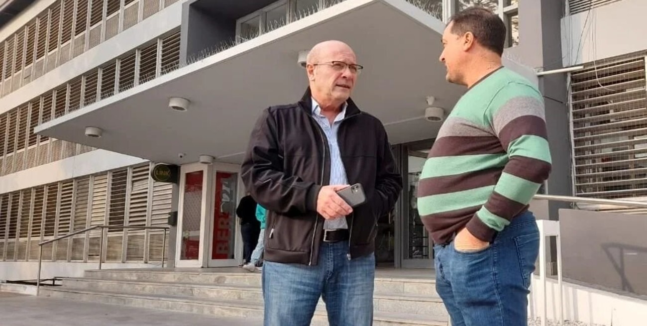 El gobernador de Entre Ríos recibió a familiares del hombre desaparecido en un campo