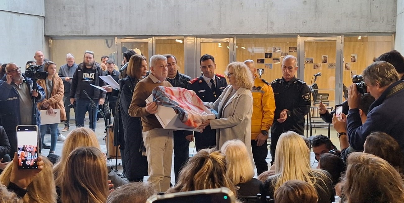 El memorial de Salta 2141 estrenó con música y señalamientos contra la causa judicial