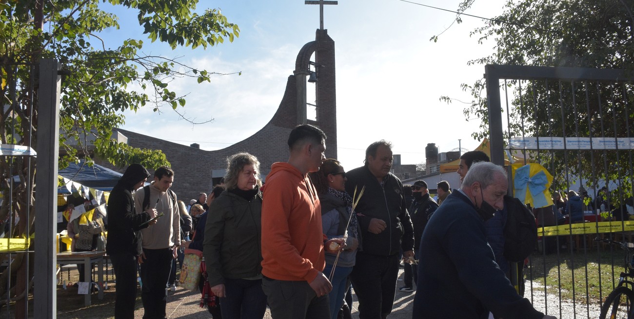 En medio de una crisis con altos índices de exclusión social, se celebra San Cayetano