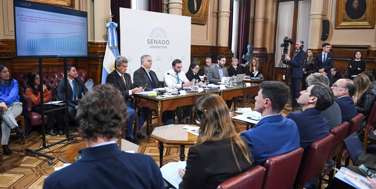 Revés para el Gobierno: la oposición en el Senado logró dictamen por la movilidad jubilatoria