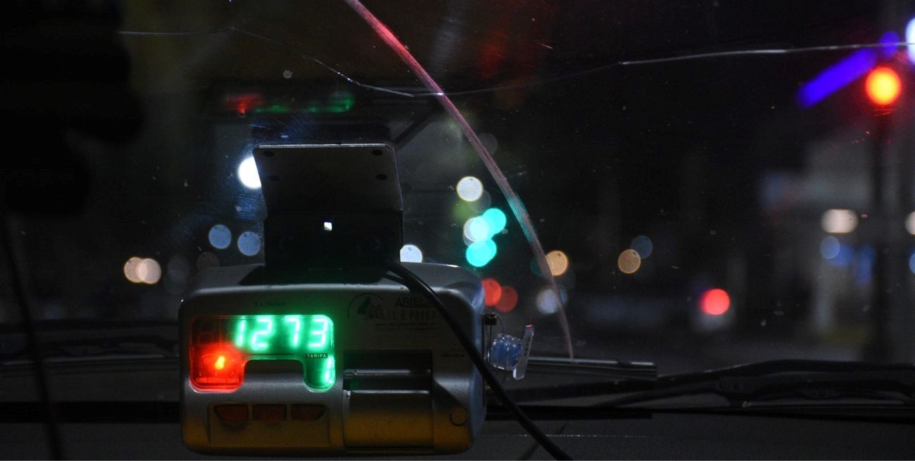 Seguirán presas dos mujeres acusadas de asaltar a un taxista