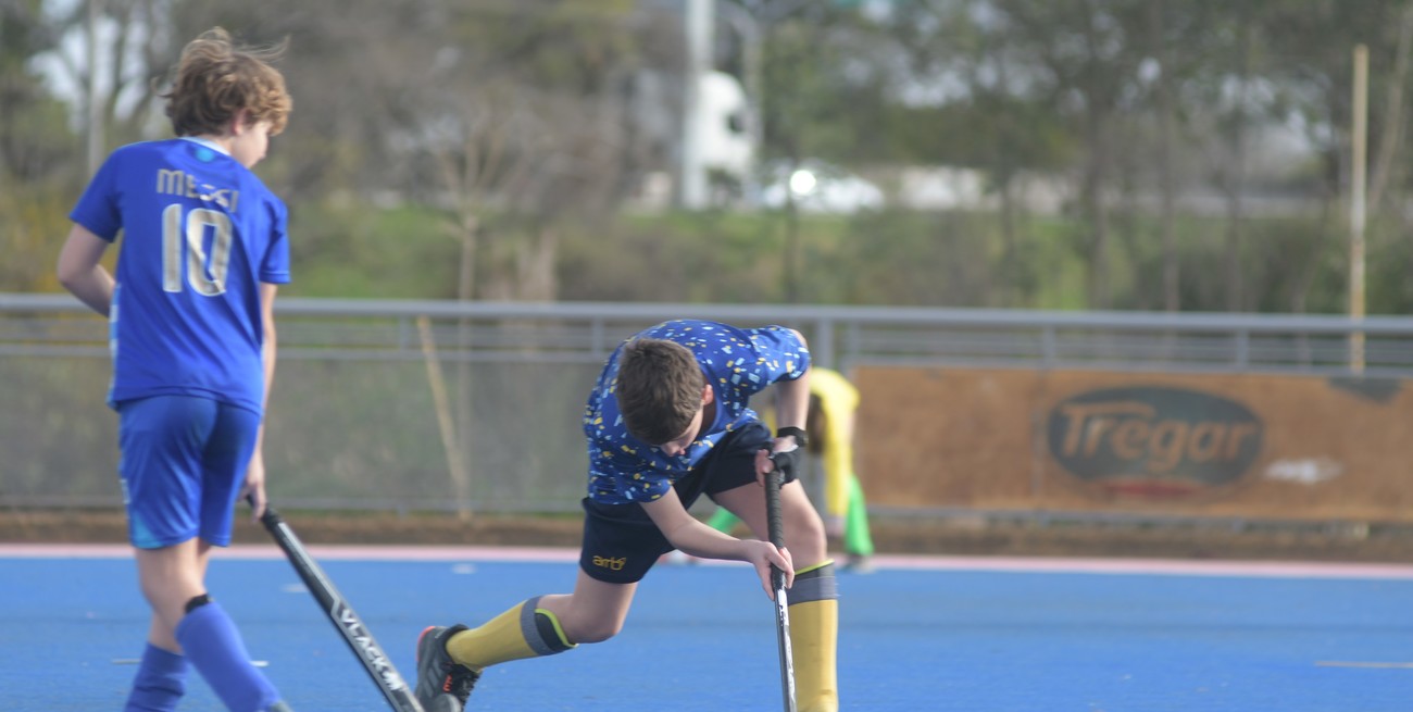 "Los Caballeritos": el hockey formativo masculino de El Quillá, en auge y crecimiento constante