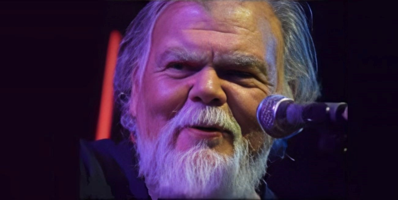 Encuentro de amigos para presentar el libro póstumo de Rafael Amor