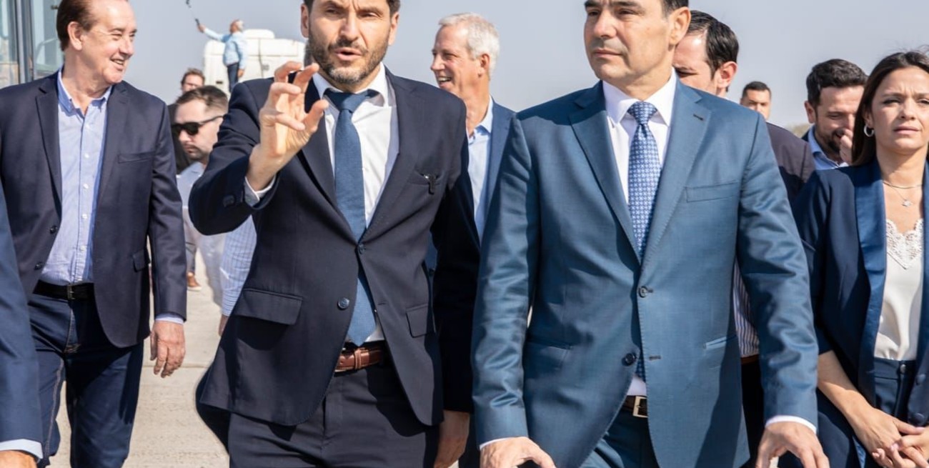 Hermanamiento Villa Ocampo-Bella Vista: Pullaro y Valdés firmaron la creación de la Región Litoral