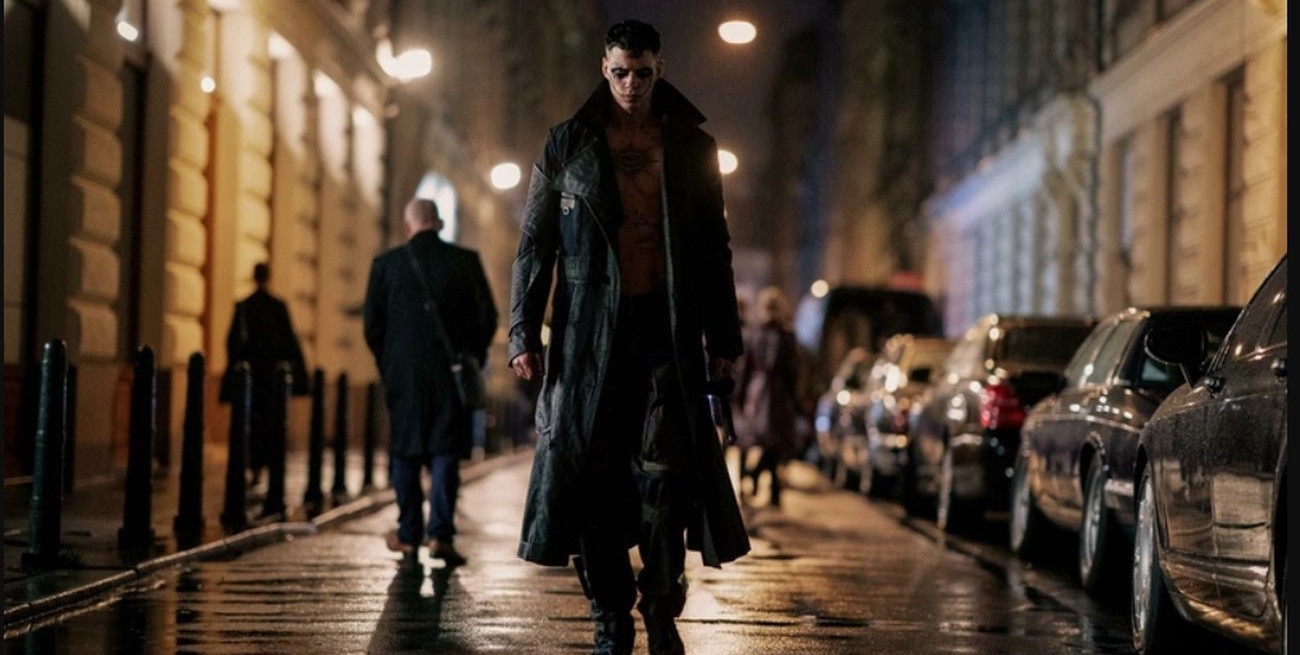 "El cuervo": la película que resucita junto a su trágica leyenda

