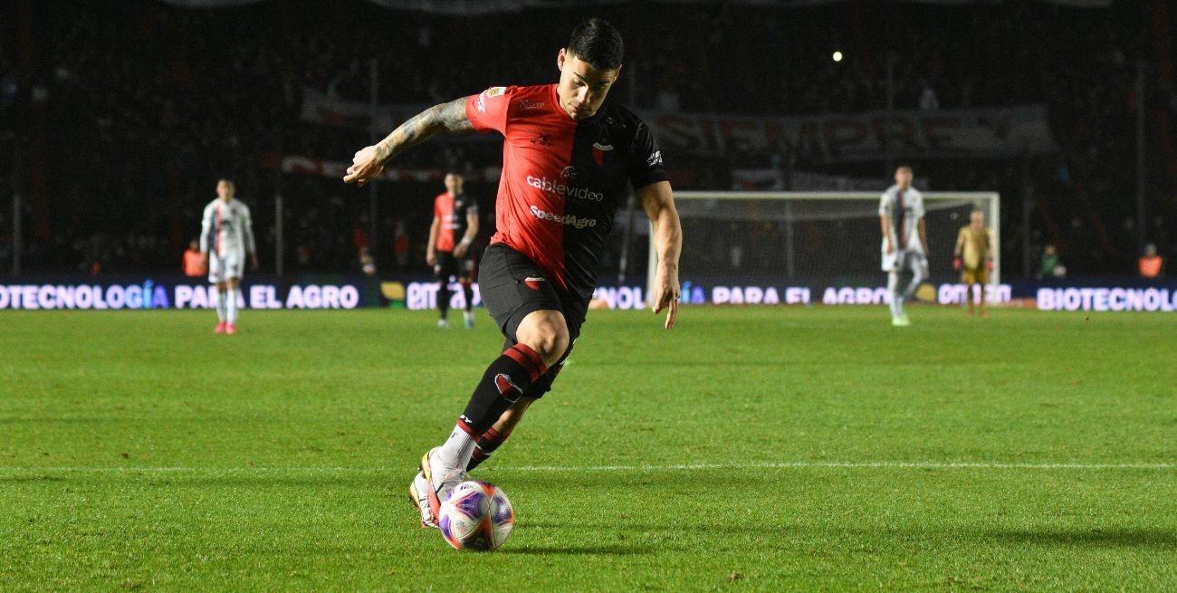 Se viene otro viraje de De Paoli: cambio de esquema y nombres