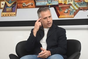 El ex diputado provincial, Leandro Busatto piensa en la reorganización del peronismo a nivel nacional. Crédito: Manuel Fabatía